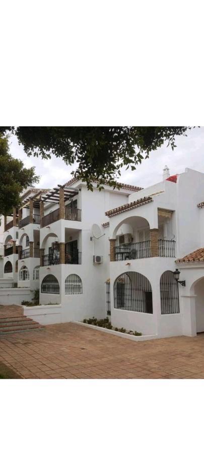 Benalmadena Costa One Bedroom Apartment, Close To The Beach Luaran gambar
