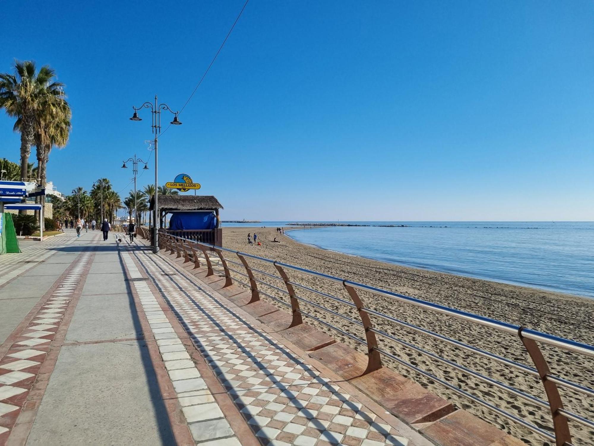 Benalmadena Costa One Bedroom Apartment, Close To The Beach Luaran gambar